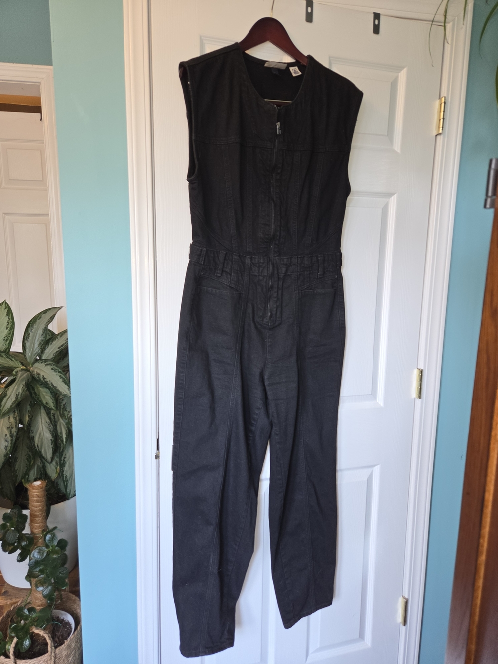 Universal Thread Black Sleeveless Denim Jumpsuit with Front Zip